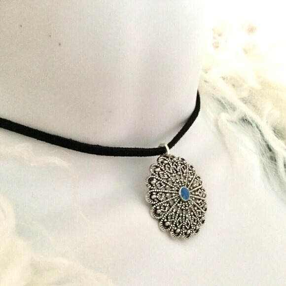 Oracle Suede‎ Leather Cord Choker - Picture 3 of 4